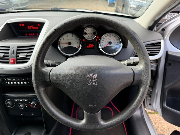 Used Peugeot 207 2009 for sale - 76337167: Photo 21