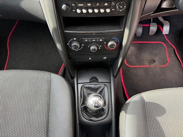 Used Peugeot 207 2009 for sale - 76337167: Photo 28