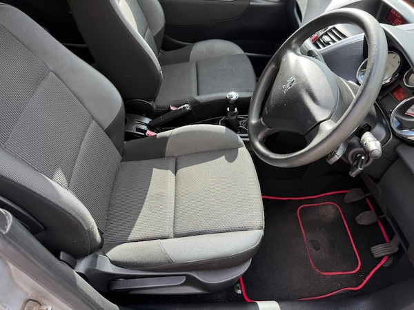 Used Peugeot 207 2009 for sale - 76337167: Photo 31
