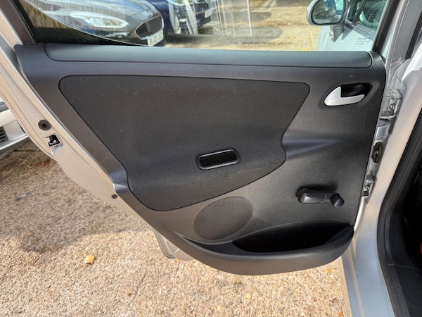 Used Peugeot 207 2009 for sale - 76337167: Photo 38