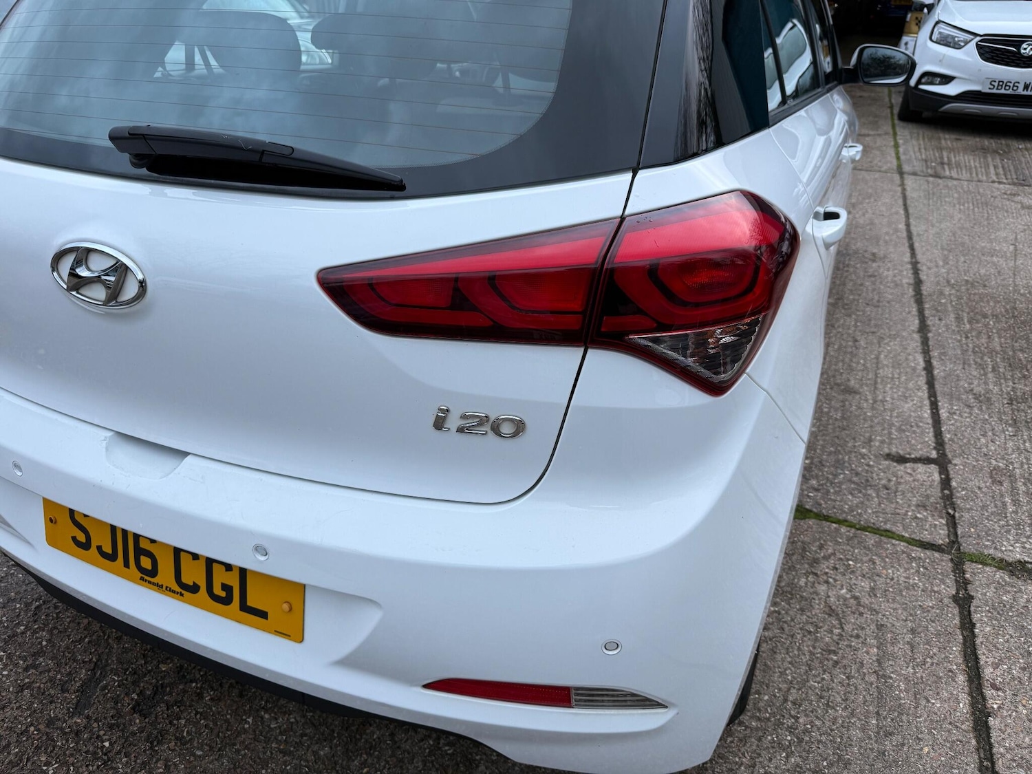 Used Hyundai i20 2016 for sale - 76743334: Photo 16