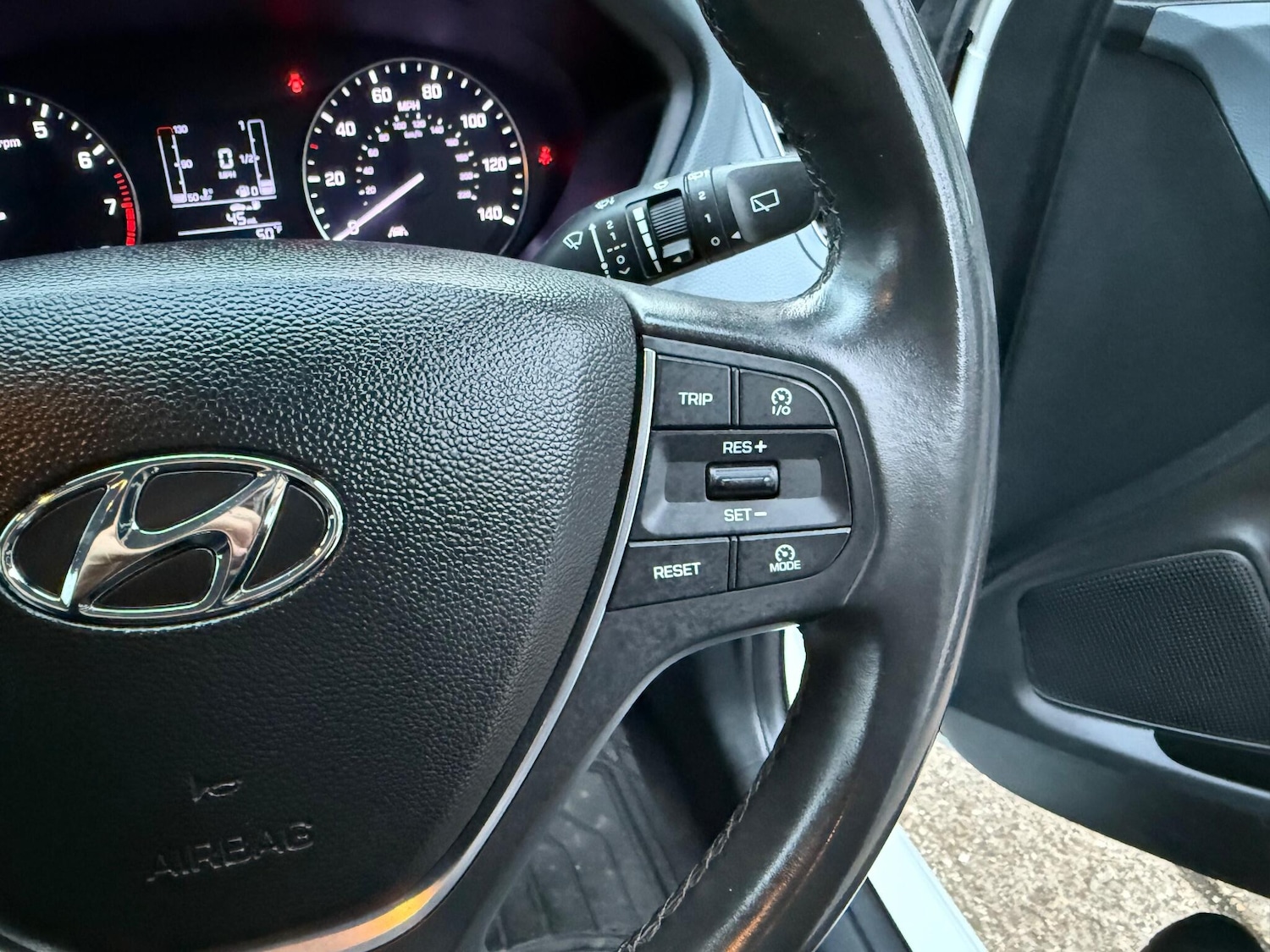 Used Hyundai i20 2016 for sale - 76743334: Photo 24