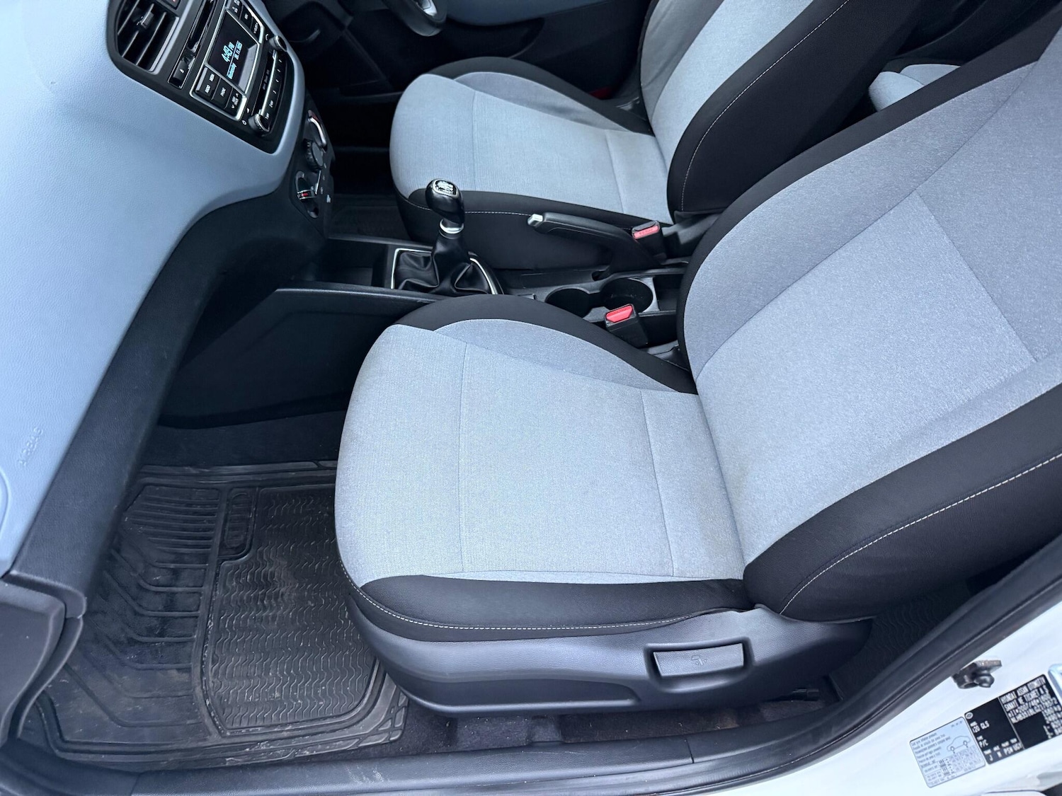 Used Hyundai i20 2016 for sale - 76743334: Photo 37