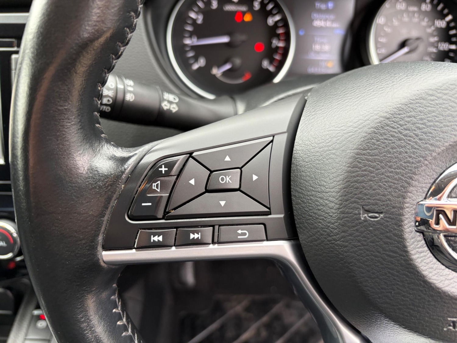 Used Nissan Qashqai 2018 for sale - 77611771: Photo 25