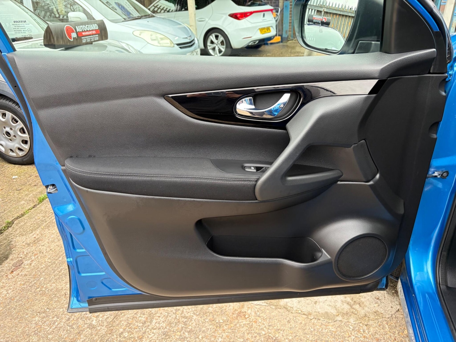 Used Nissan Qashqai 2018 for sale - 77611771: Photo 40