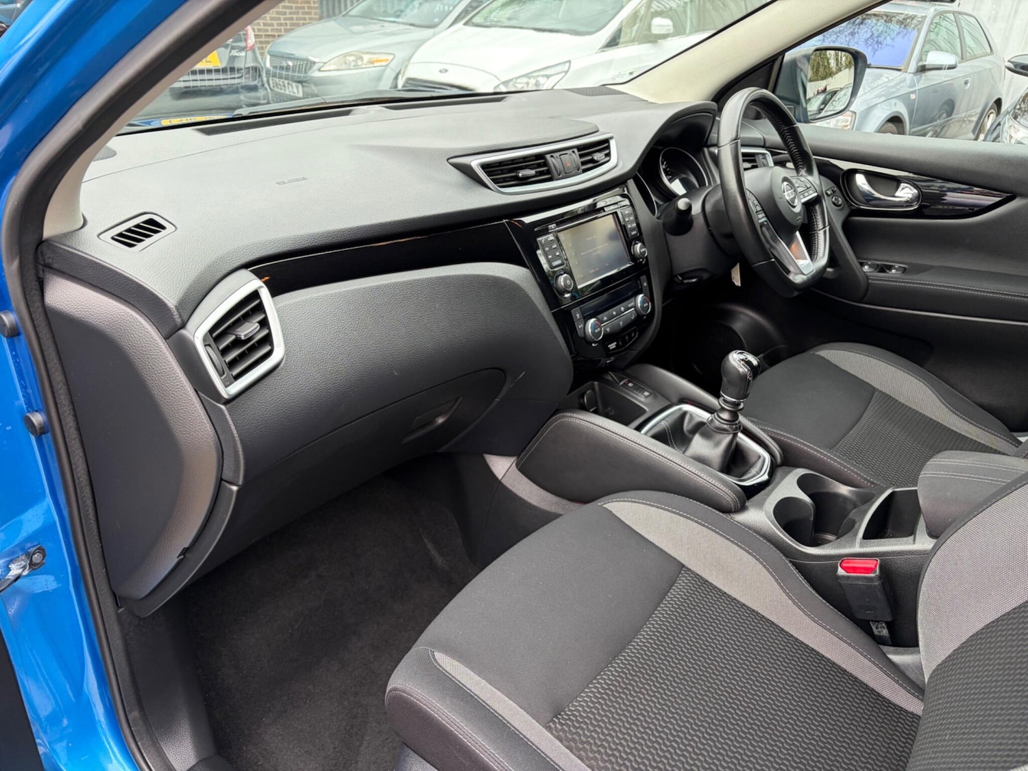 Used Nissan Qashqai 2018 for sale - 77611771: Photo 41