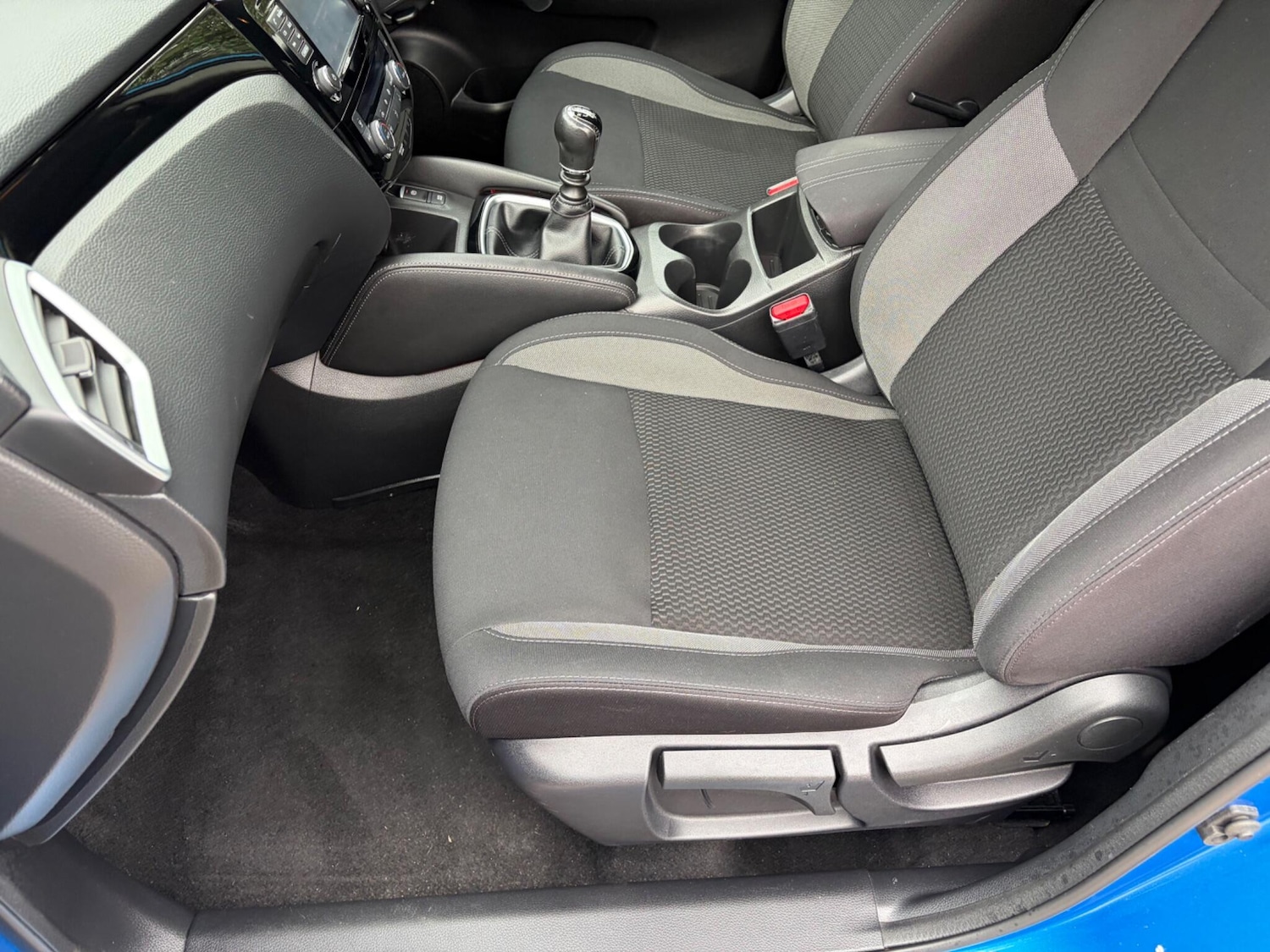 Used Nissan Qashqai 2018 for sale - 77611771: Photo 42