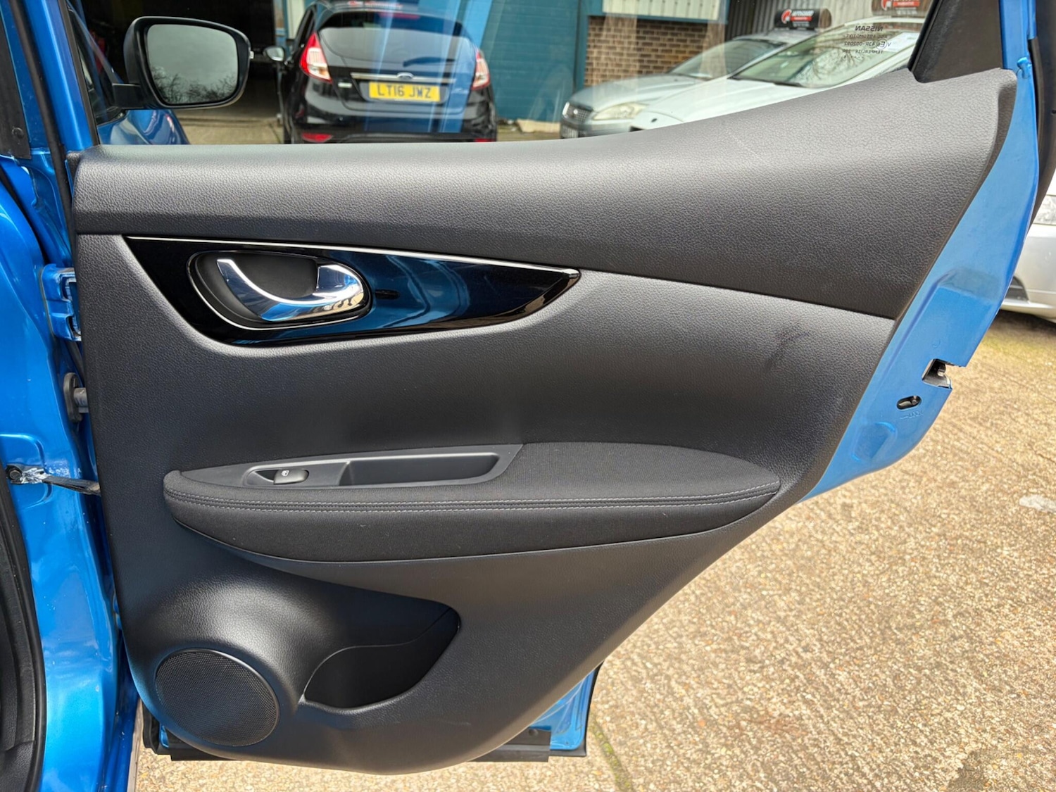 Used Nissan Qashqai 2018 for sale - 77611771: Photo 49