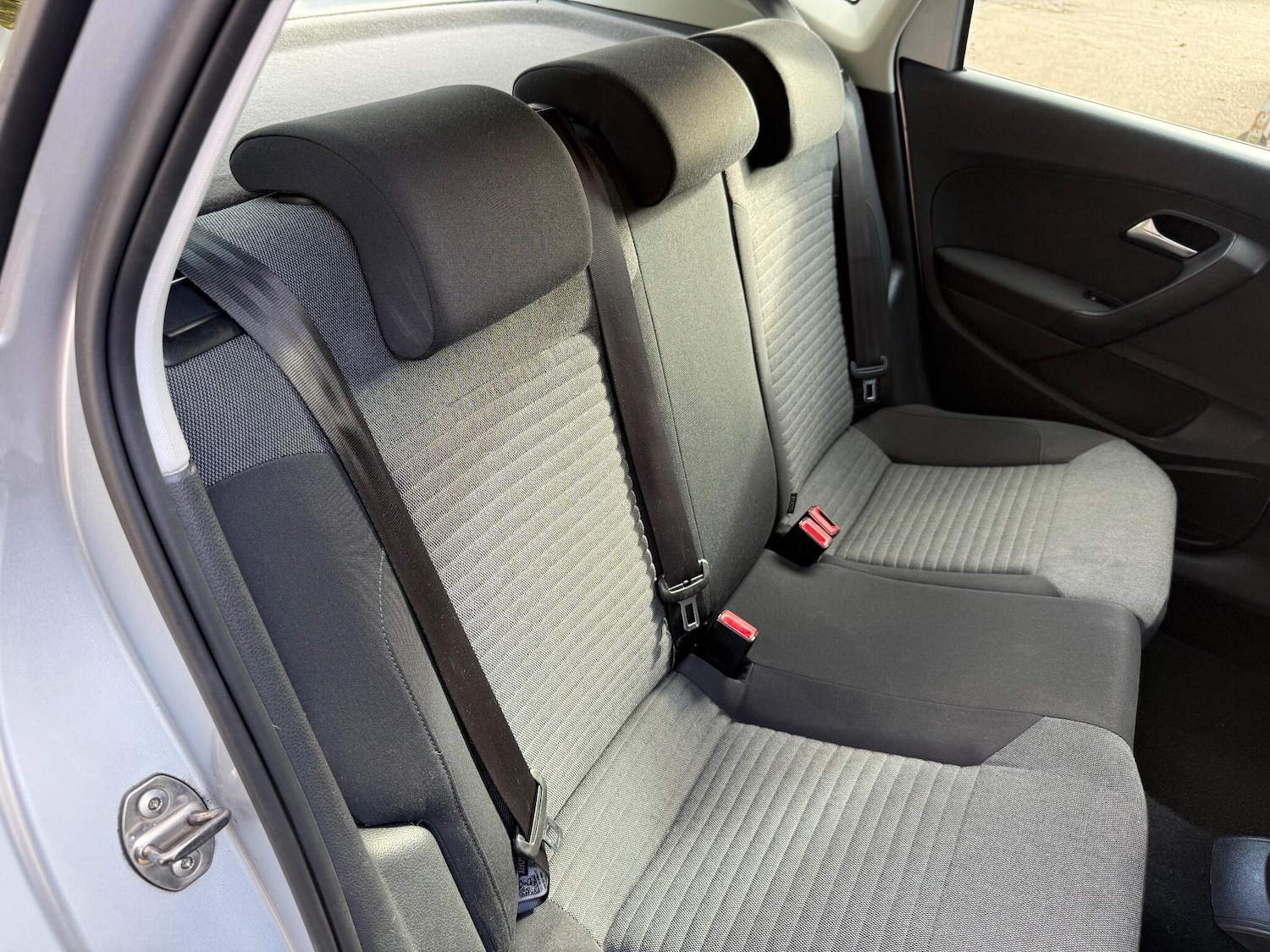 Used Volkswagen Polo 2011 for sale - 76377633: Photo 23