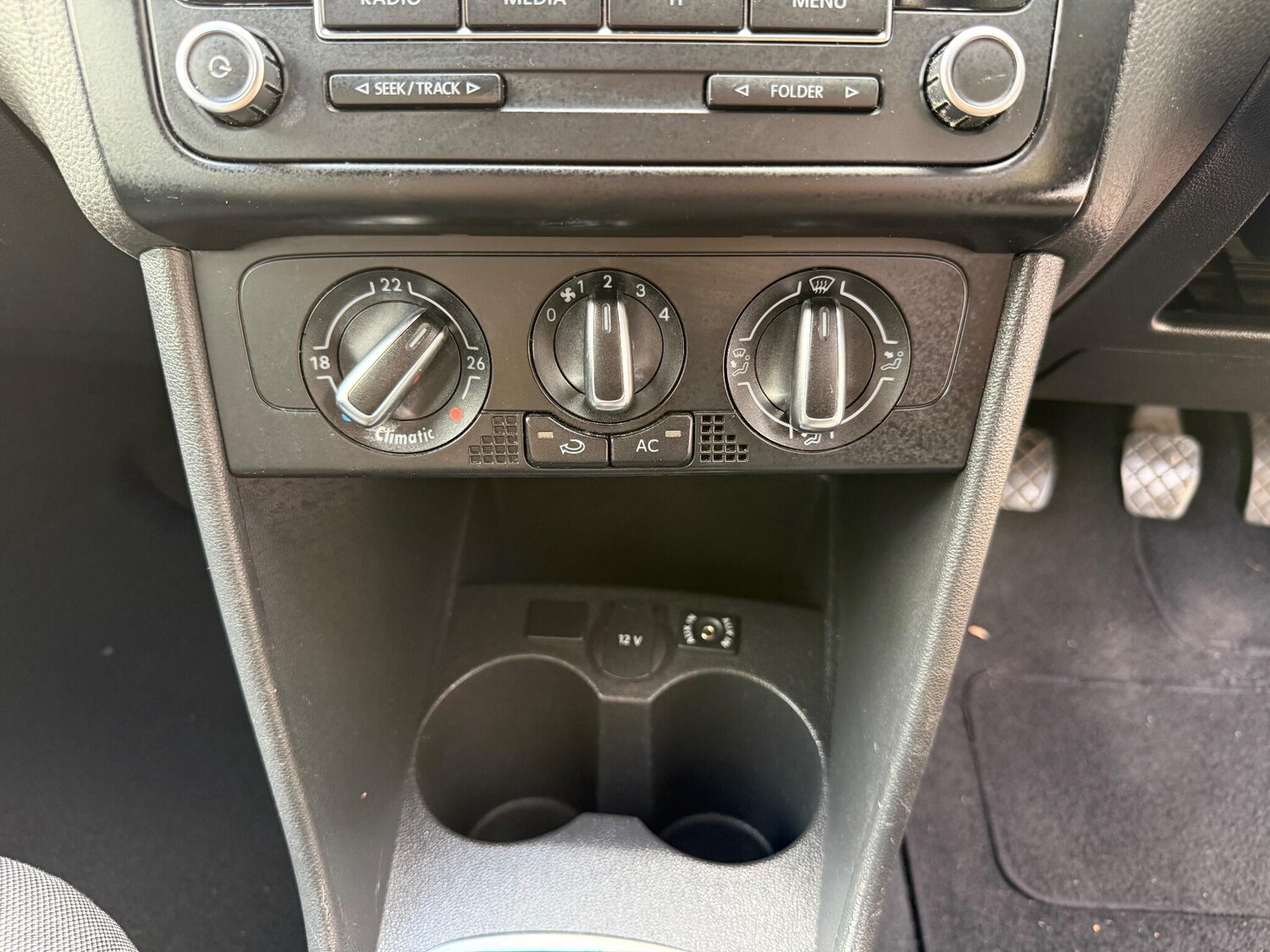 Used Volkswagen Polo 2011 for sale - 76377633: Photo 53