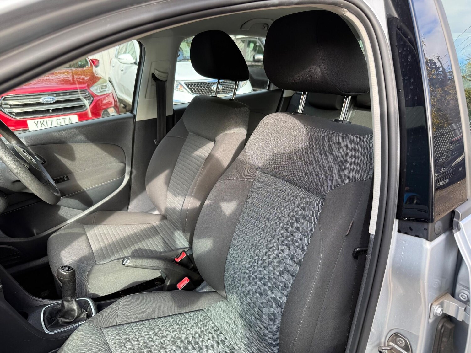 Used Volkswagen Polo 2011 for sale - 76377633: Photo 56