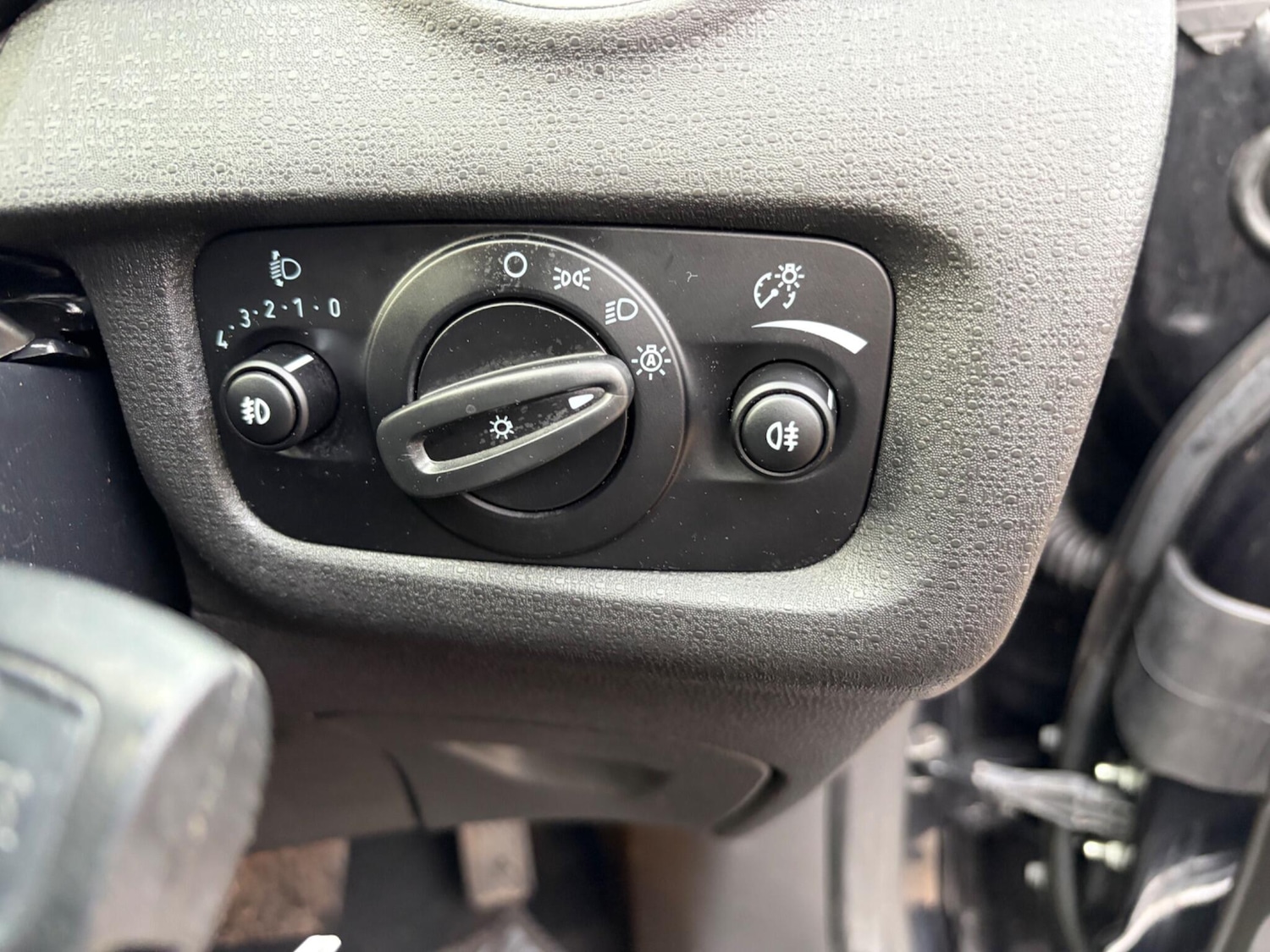 Used Ford Fiesta 2016 for sale - 77254559: Photo 28