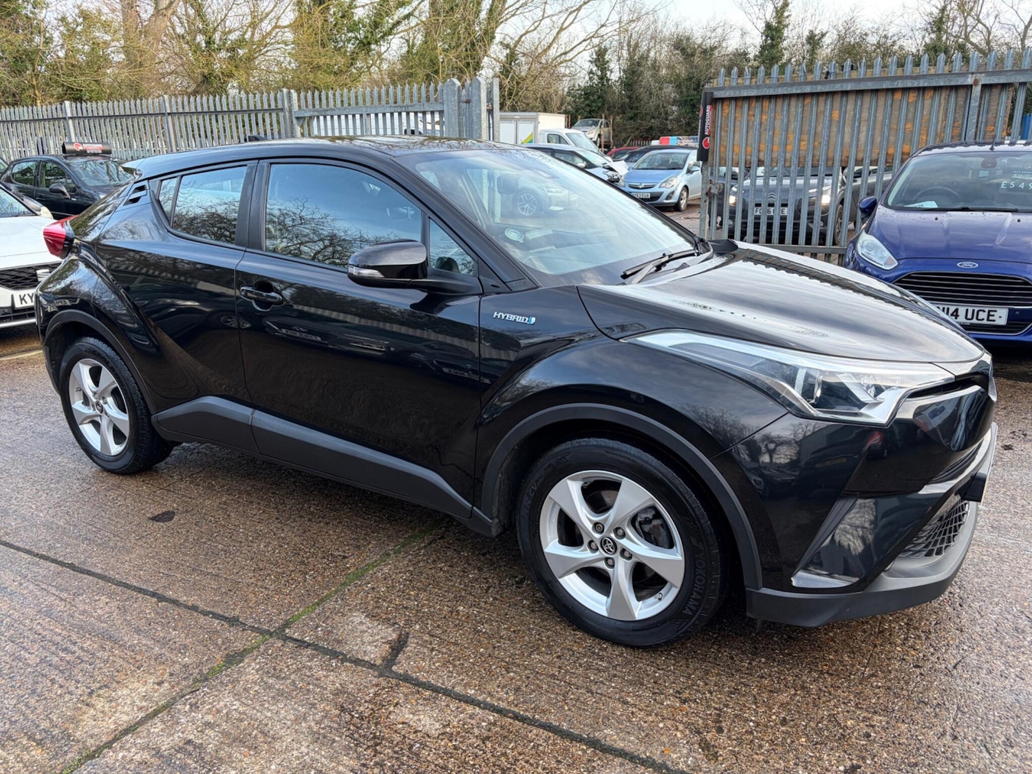 Used Toyota C-HR 2018 for sale - 77396162: Photo 12