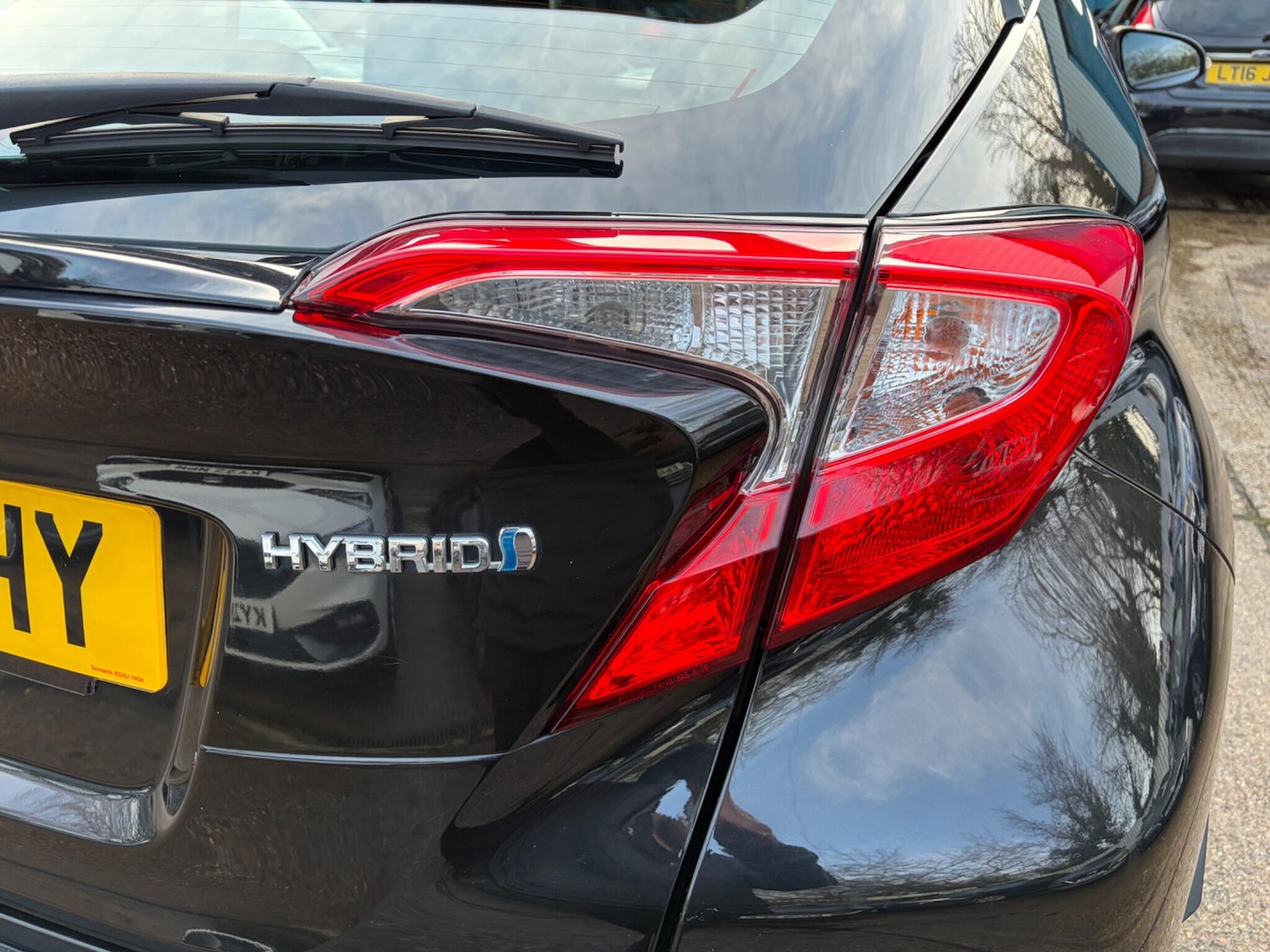 Used Toyota C-HR 2018 for sale - 77396162: Photo 19