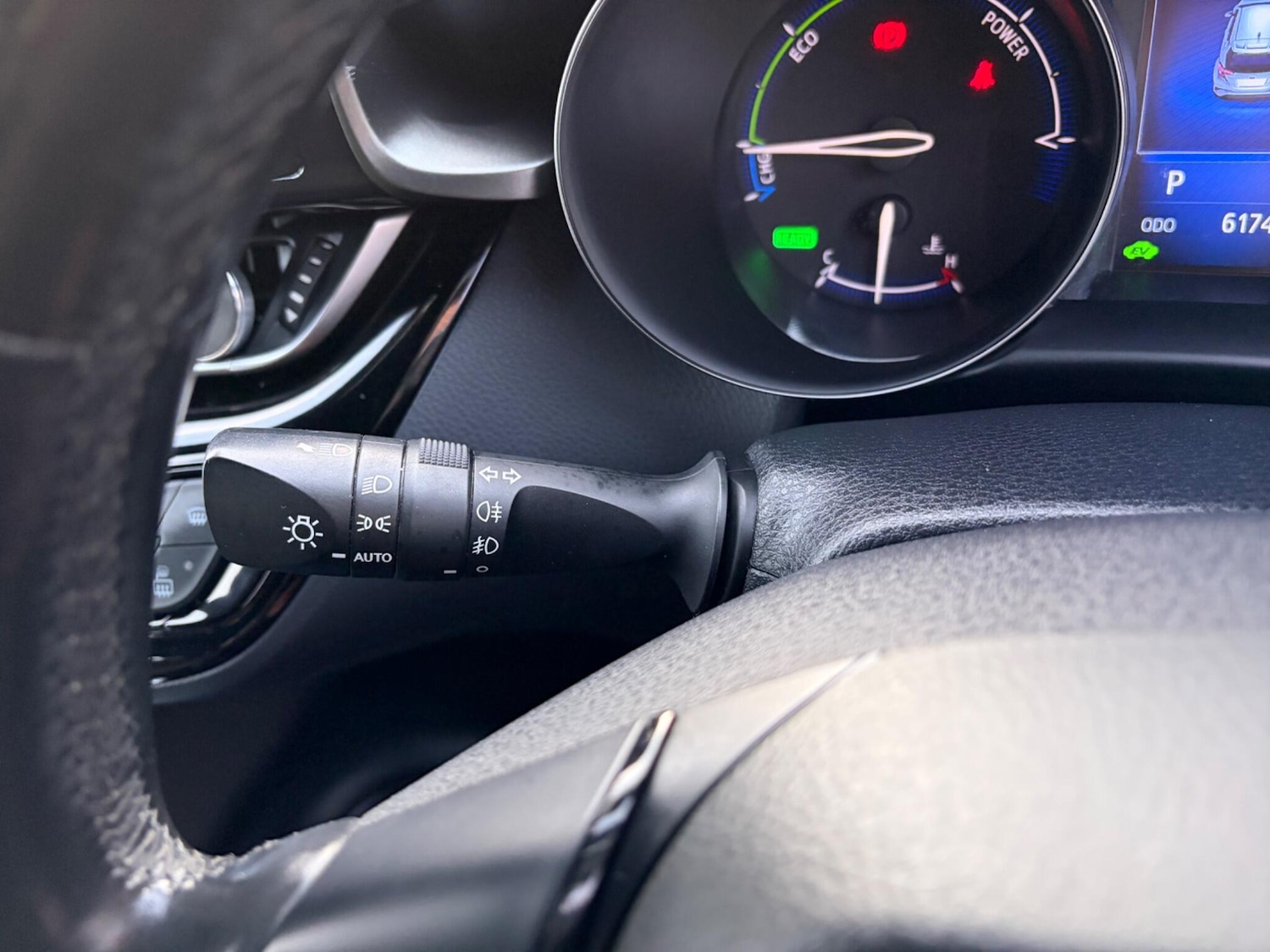 Used Toyota C-HR 2018 for sale - 77396162: Photo 26