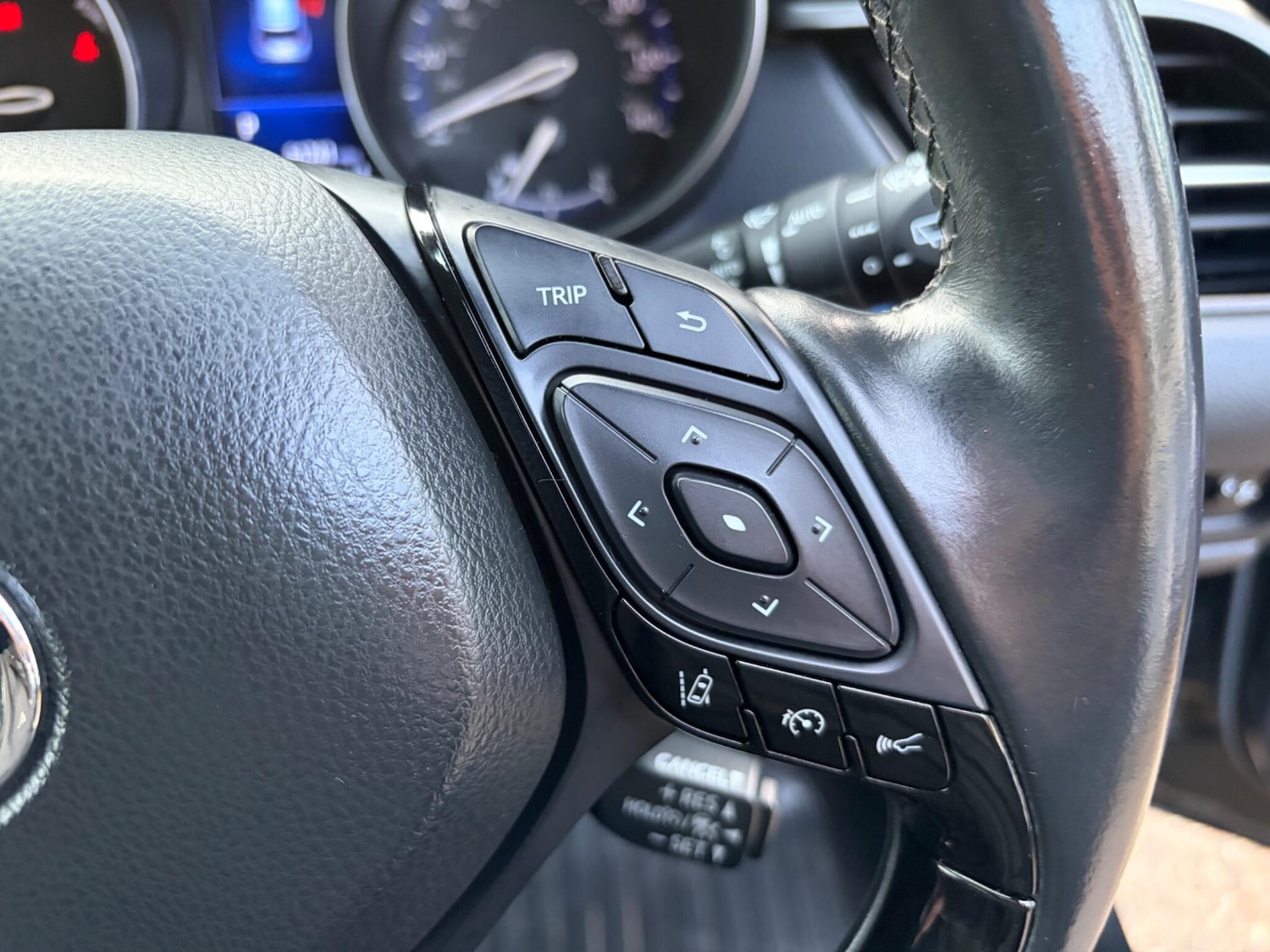 Used Toyota C-HR 2018 for sale - 77396162: Photo 27