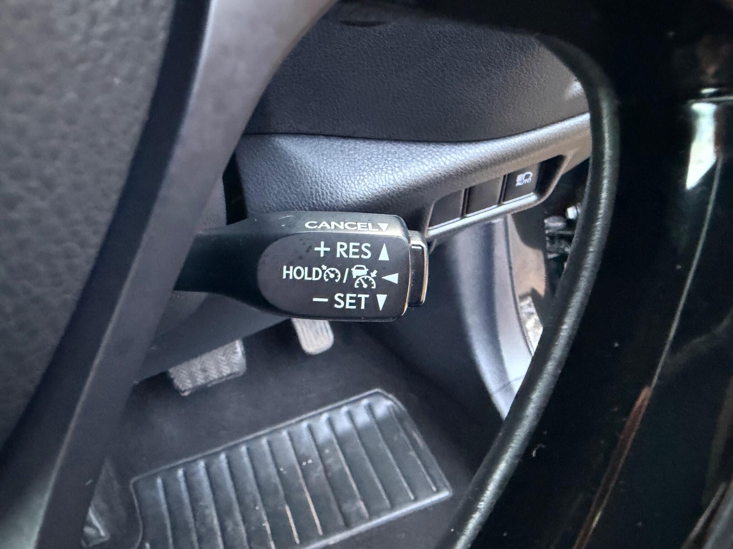 Used Toyota C-HR 2018 for sale - 77396162: Photo 30