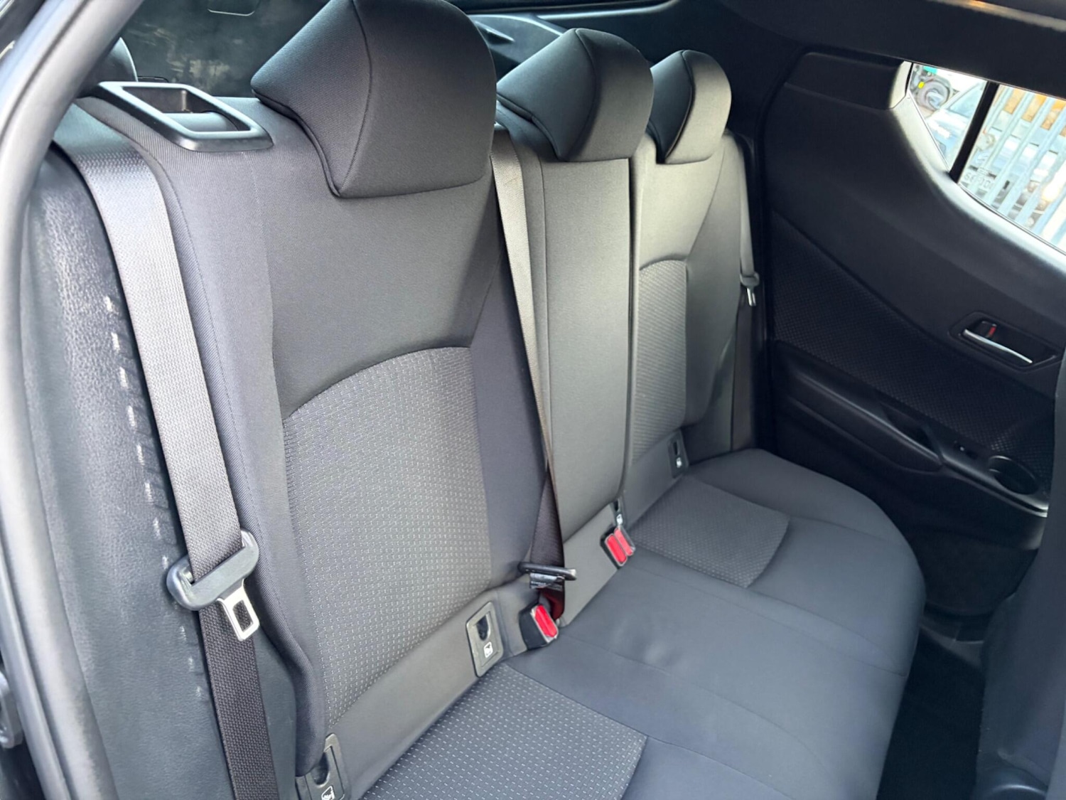 Used Toyota C-HR 2018 for sale - 77396162: Photo 52