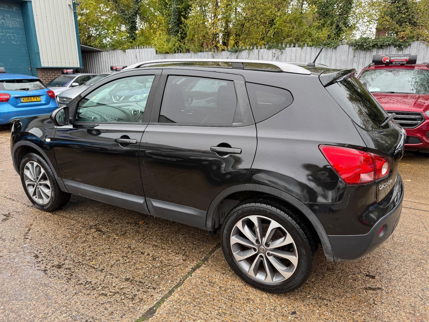 Used Nissan Qashqai for sale - 76992350: Photo 4
