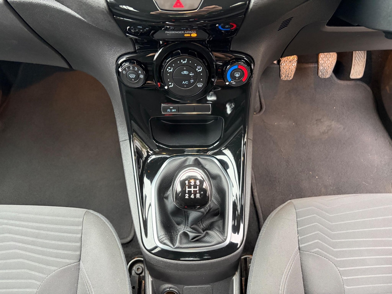 Used Ford Fiesta 2017 for sale - 77794273: Photo 14
