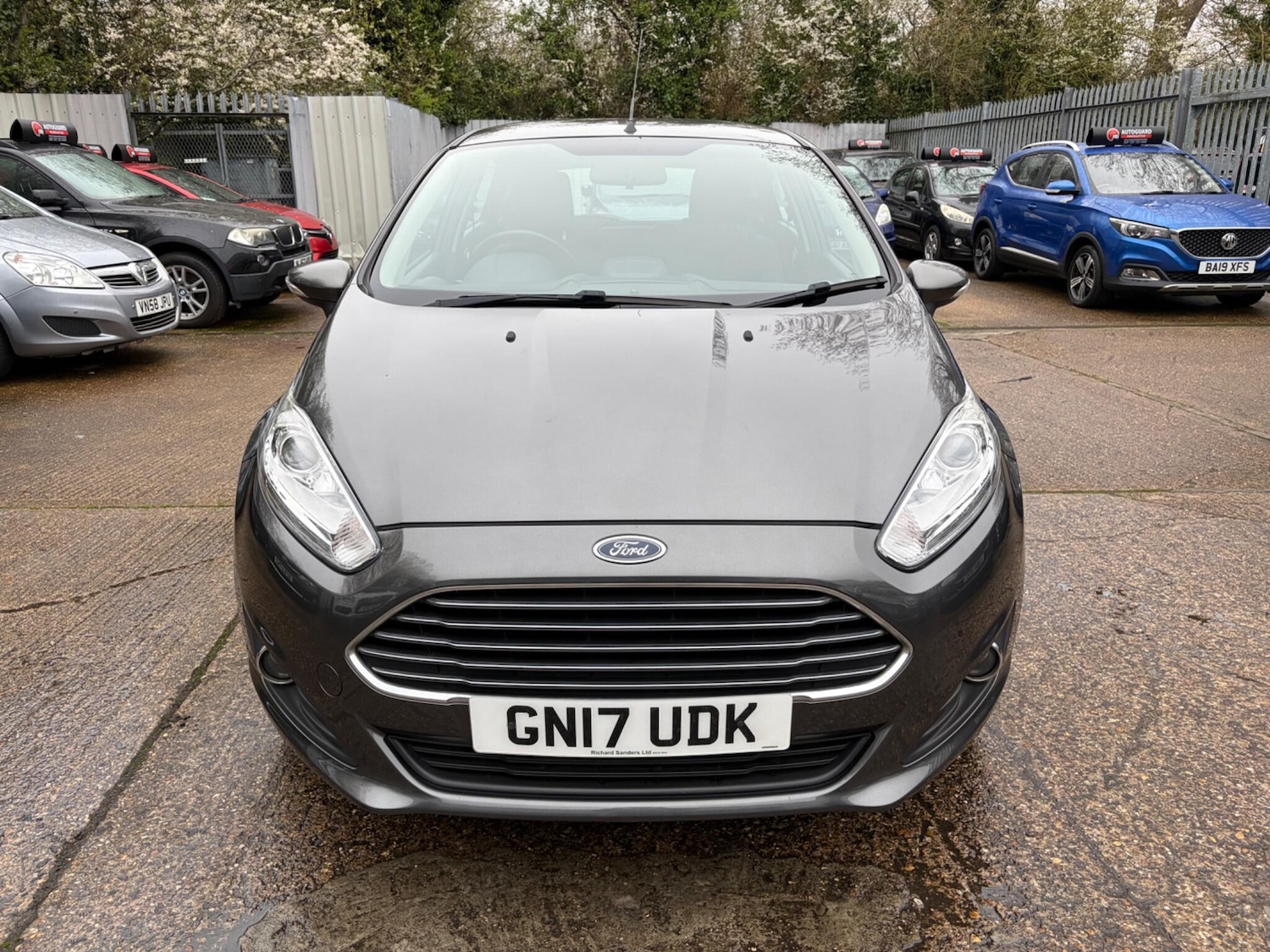 Used Ford Fiesta 2017 for sale - 77794273: Photo 2