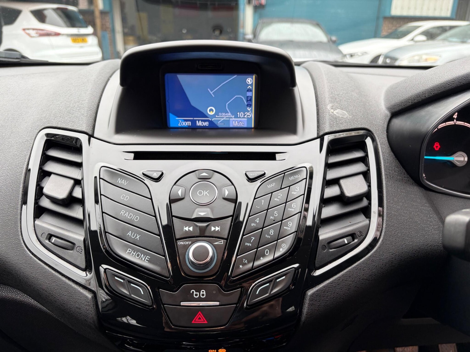 Used Ford Fiesta 2017 for sale - 77794273: Photo 37