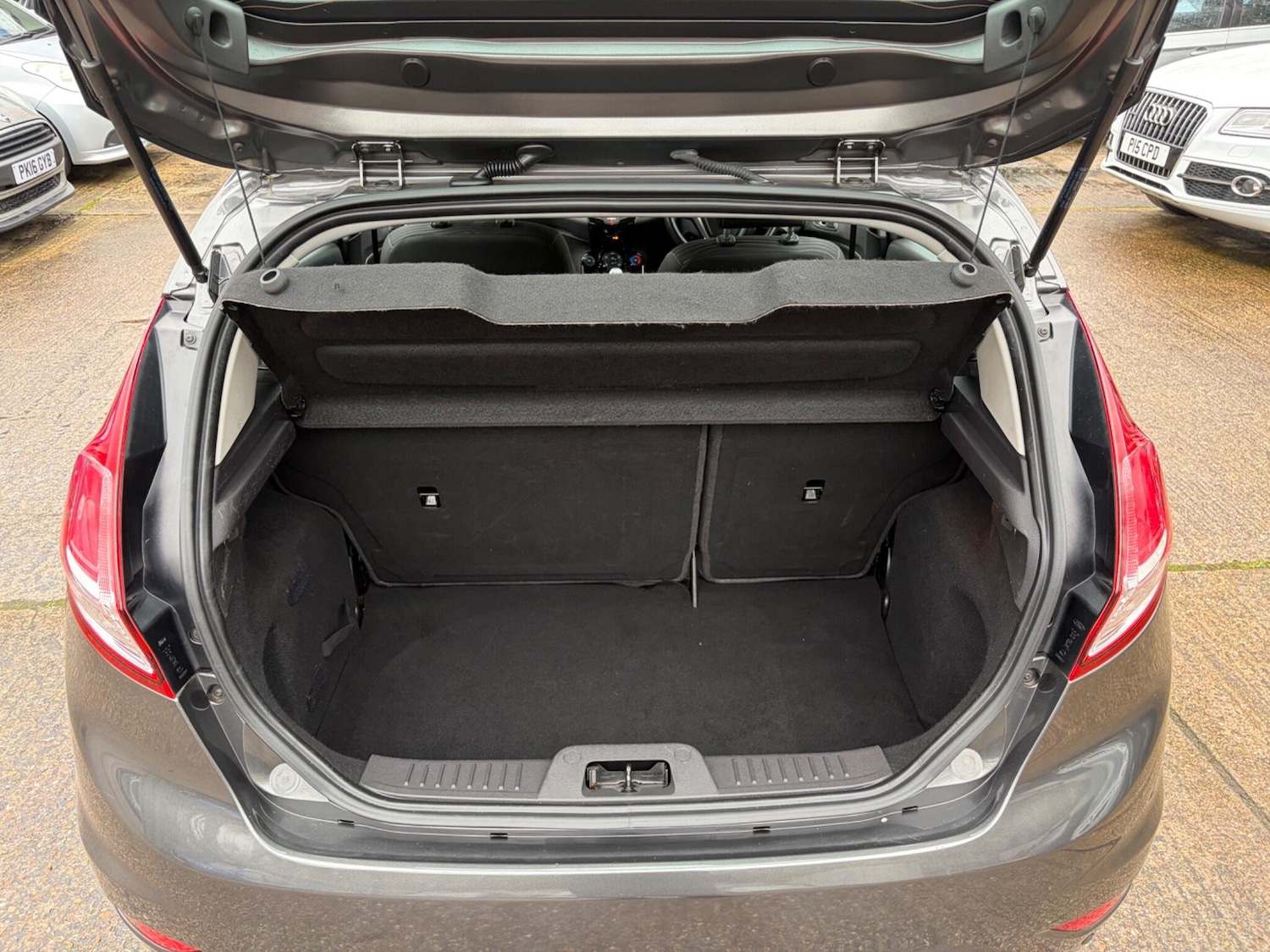 Used Ford Fiesta 2017 for sale - 77794273: Photo 48