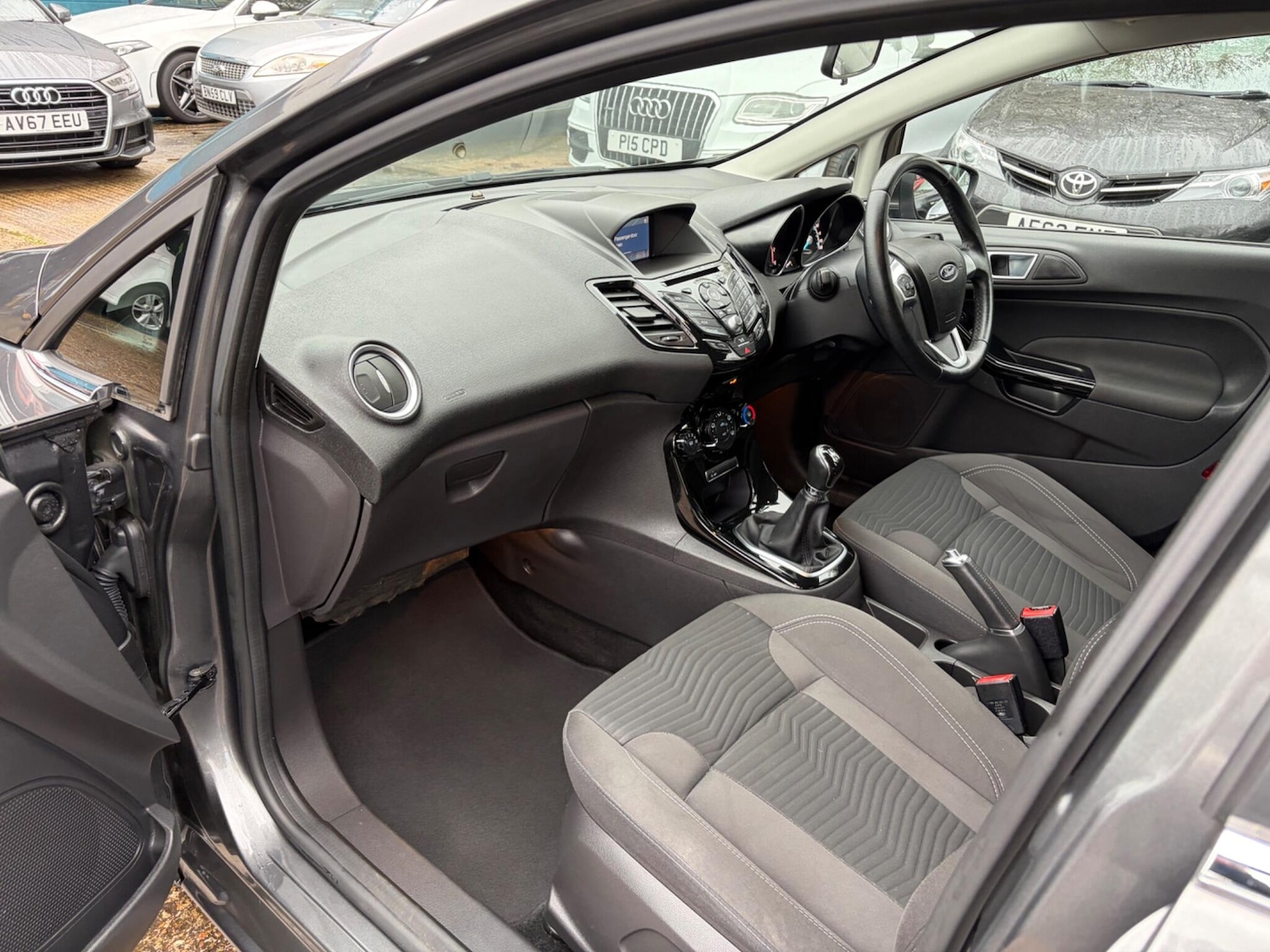 Used Ford Fiesta 2017 for sale - 77794273: Photo 50