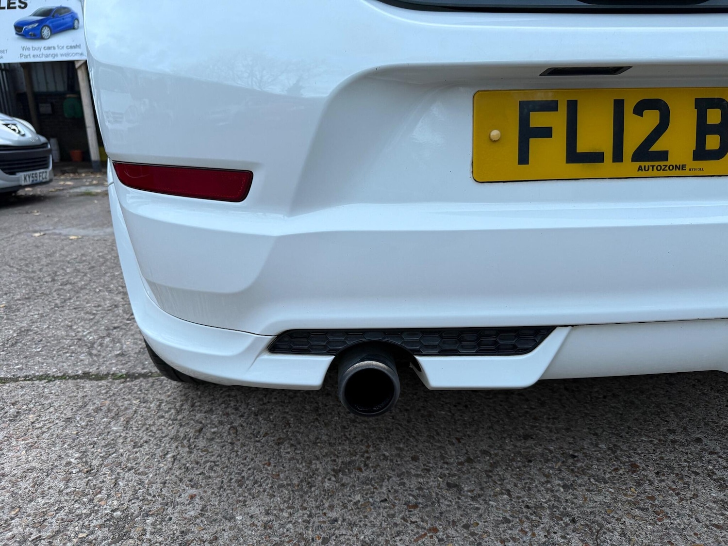 Used Volvo C30 2012 for sale - 76425580: Photo 10