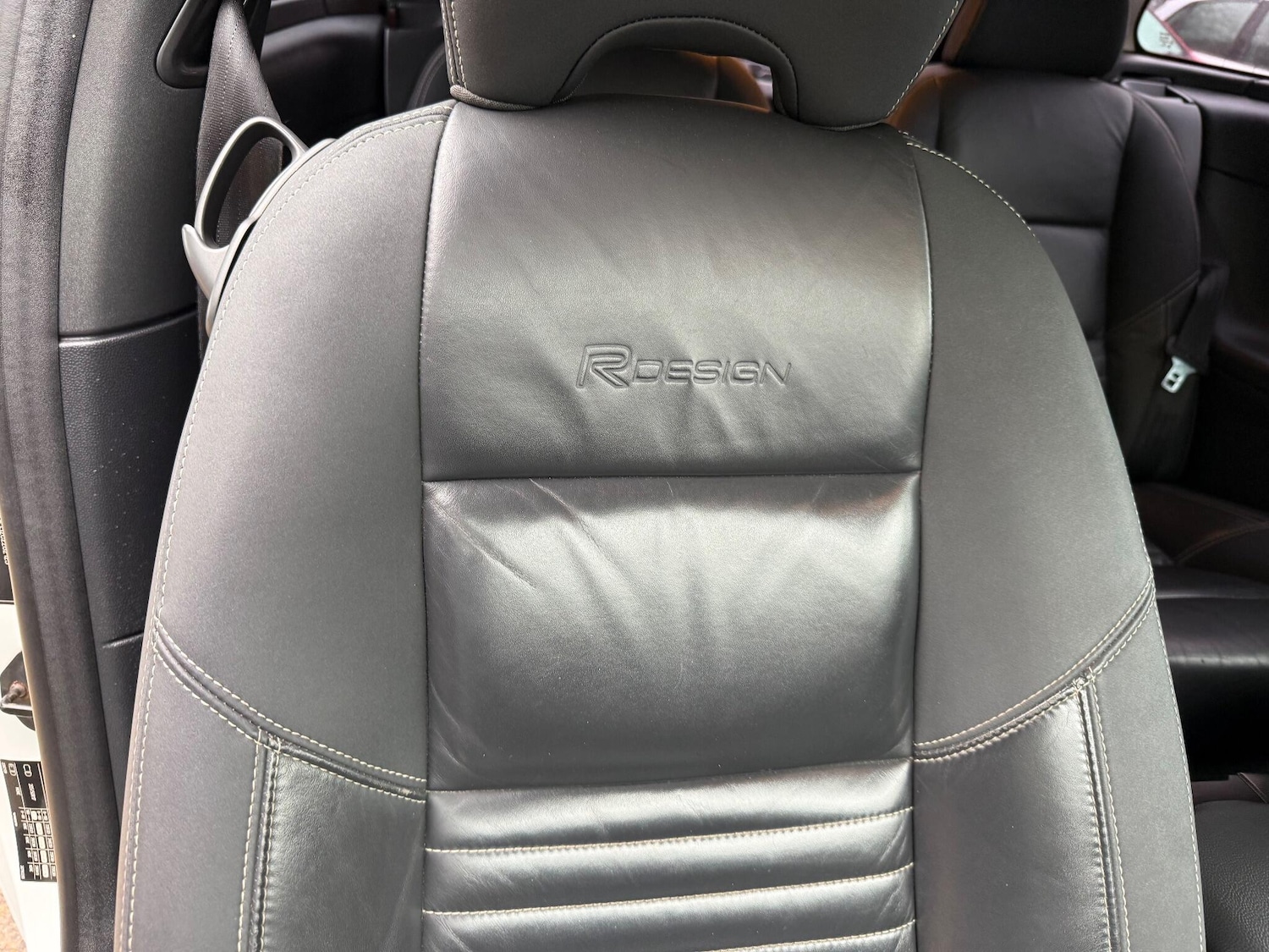 Used Volvo C30 2012 for sale - 76425580: Photo 18