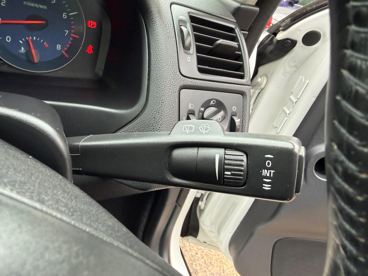 Used Volvo C30 2012 for sale - 76425580: Photo 31