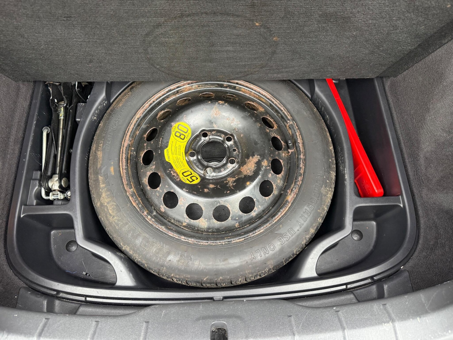 Used Volvo C30 2012 for sale - 76425580: Photo 37