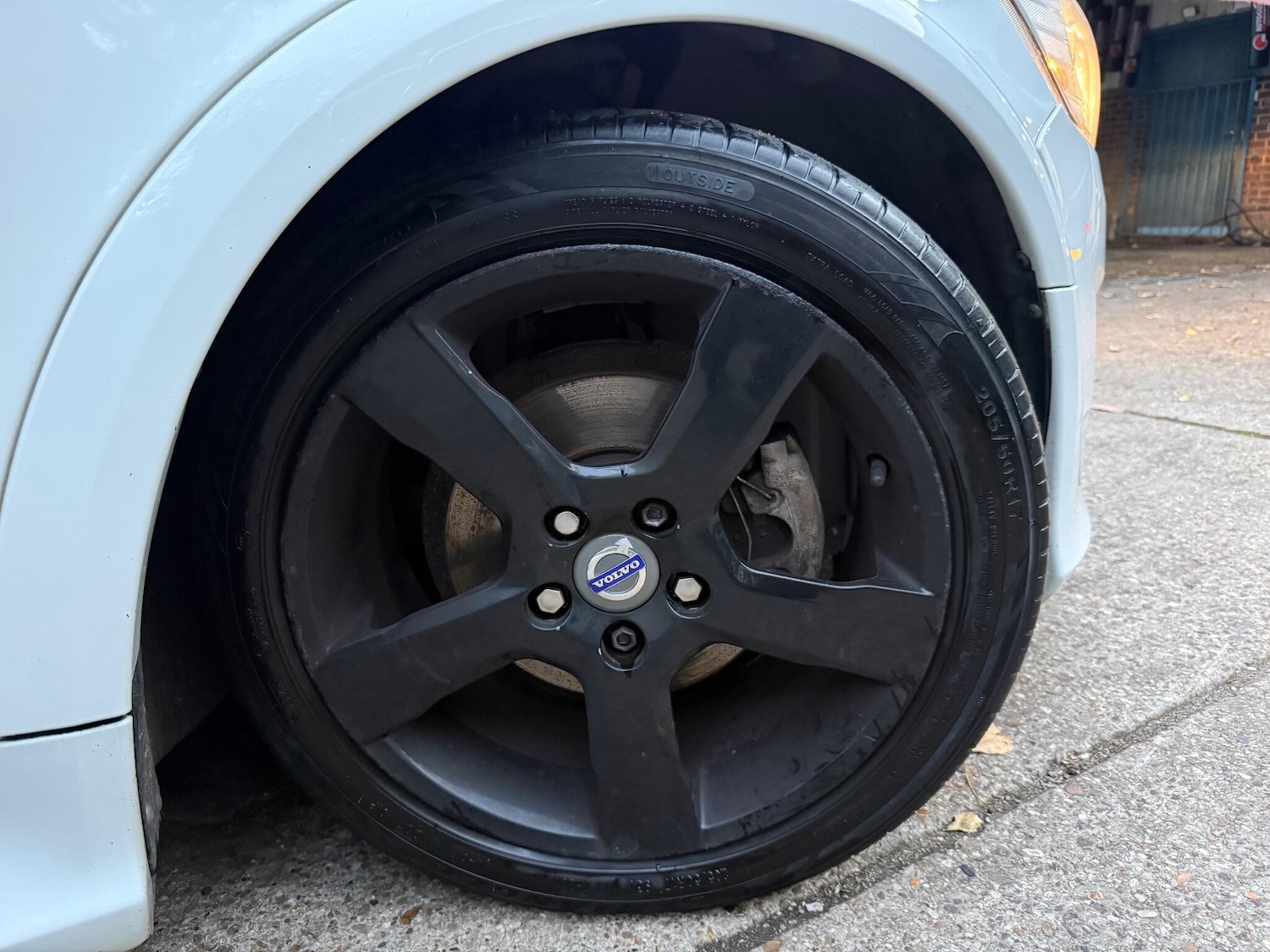 Used Volvo C30 2012 for sale - 76425580: Photo 38