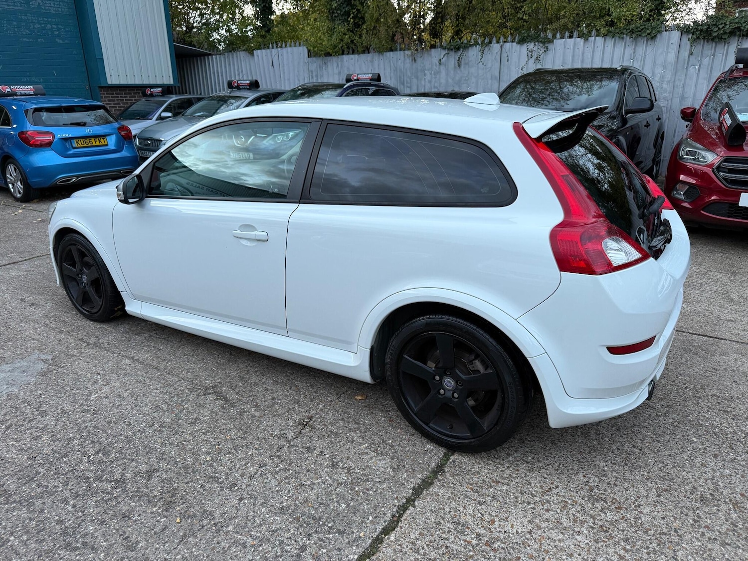 Used Volvo C30 2012 for sale - 76425580: Photo 4