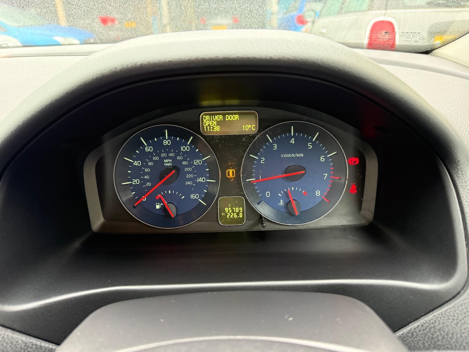 Used Volvo C30 2012 for sale - 76425580: Photo 42