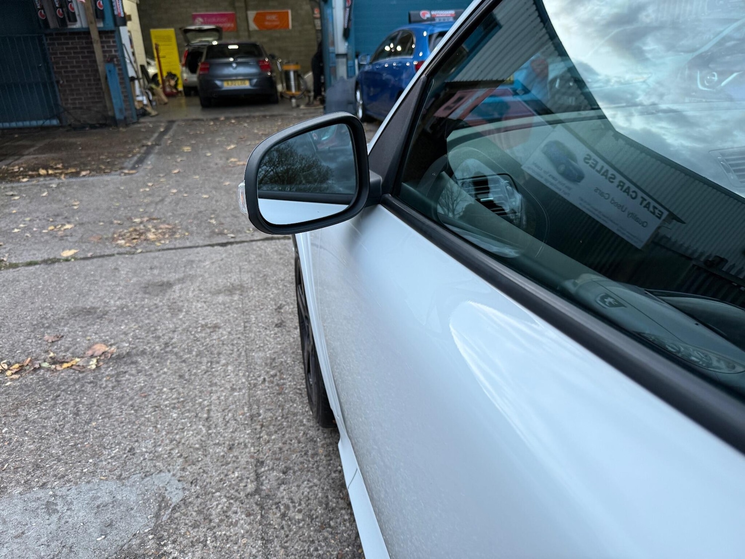 Used Volvo C30 2012 for sale - 76425580: Photo 43