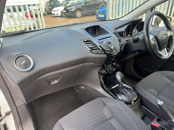 Used Ford Fiesta 2013 for sale - 76214484: Photo 23