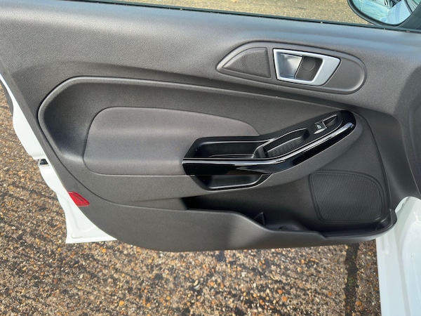 Used Ford Fiesta 2013 for sale - 76214484: Photo 40