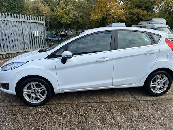 Used Ford Fiesta 2013 for sale - 76214484: Photo 4