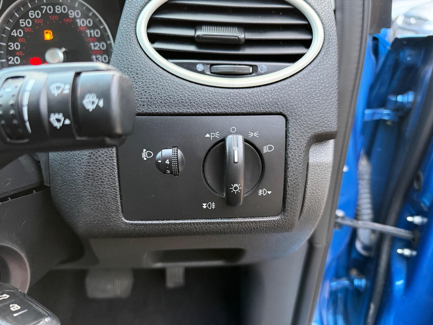 Used Ford Focus 2006 for sale - 76378041: Photo 24