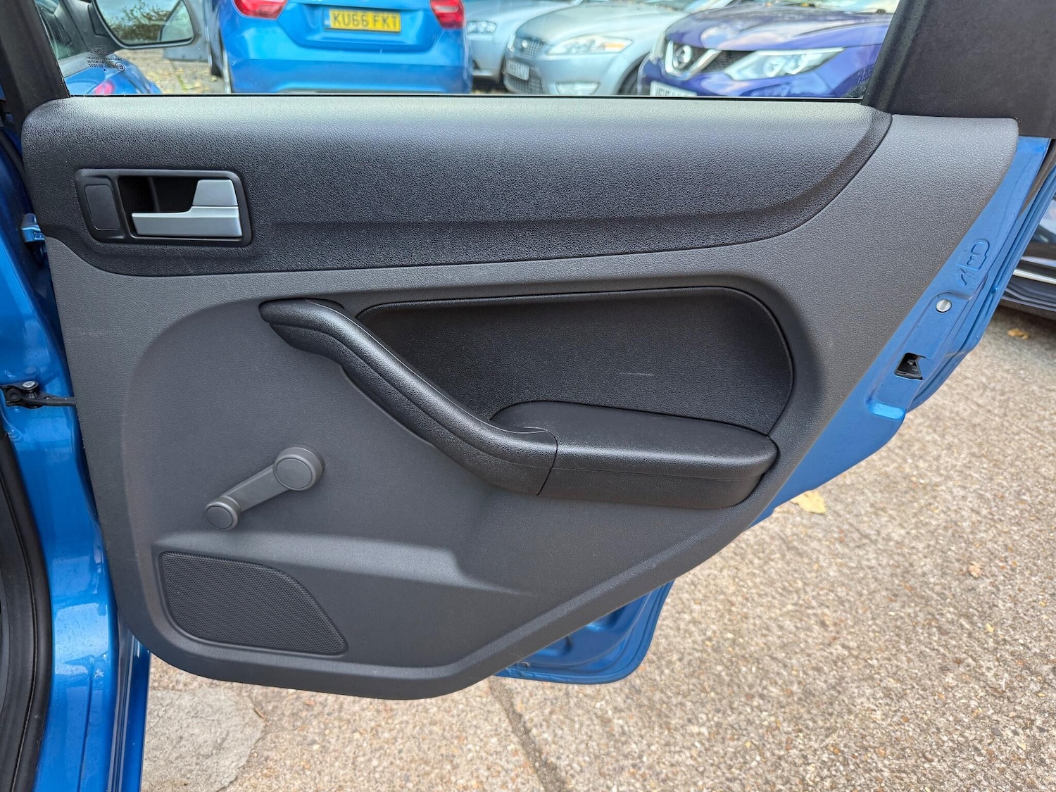 Used Ford Focus 2006 for sale - 76378041: Photo 30