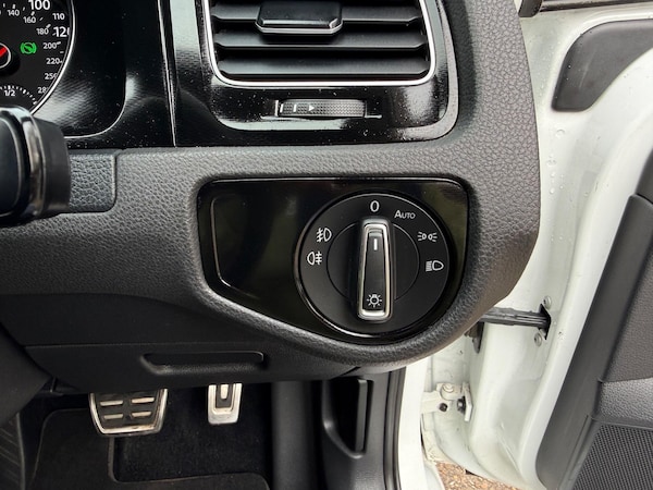 Used Volkswagen Golf 2022 for sale - 76227255: Photo 25
