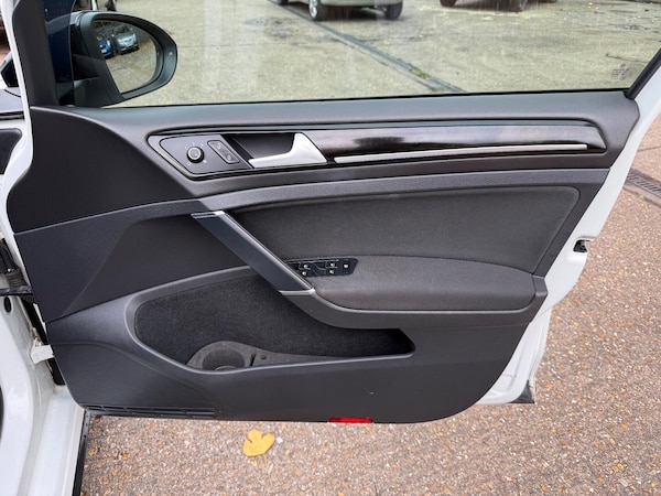 Used Volkswagen Golf 2022 for sale - 76227255: Photo 29