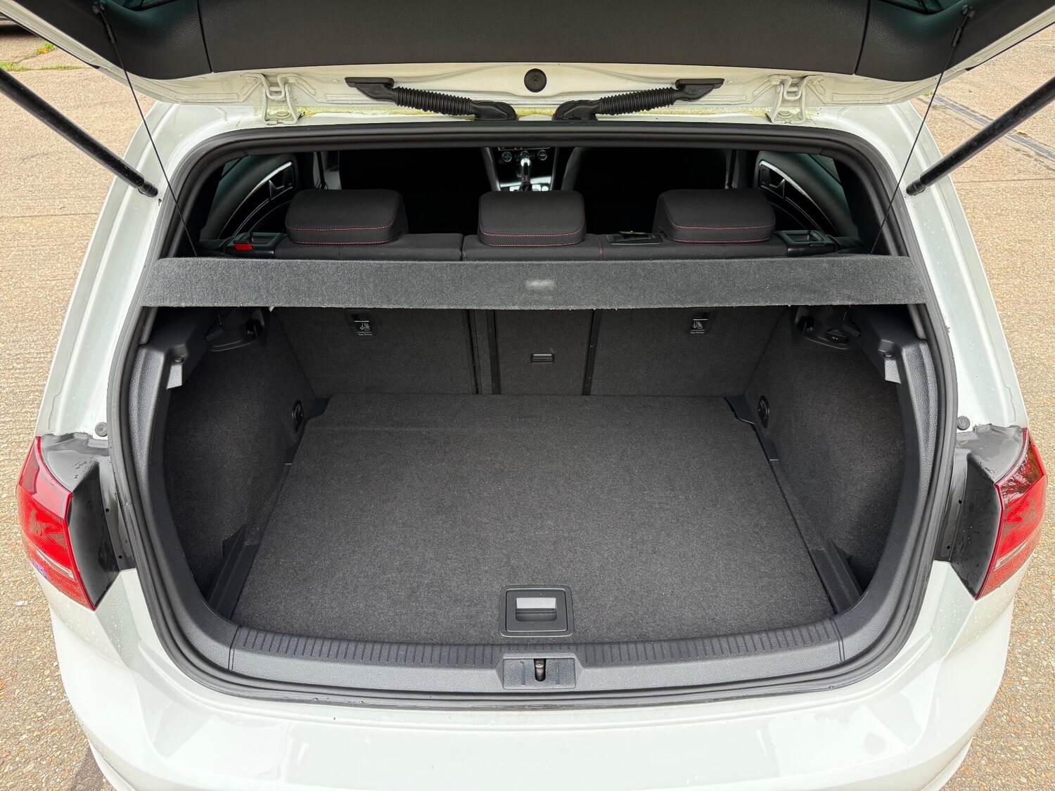 Used Volkswagen Golf 2022 for sale - 76227255: Photo 46