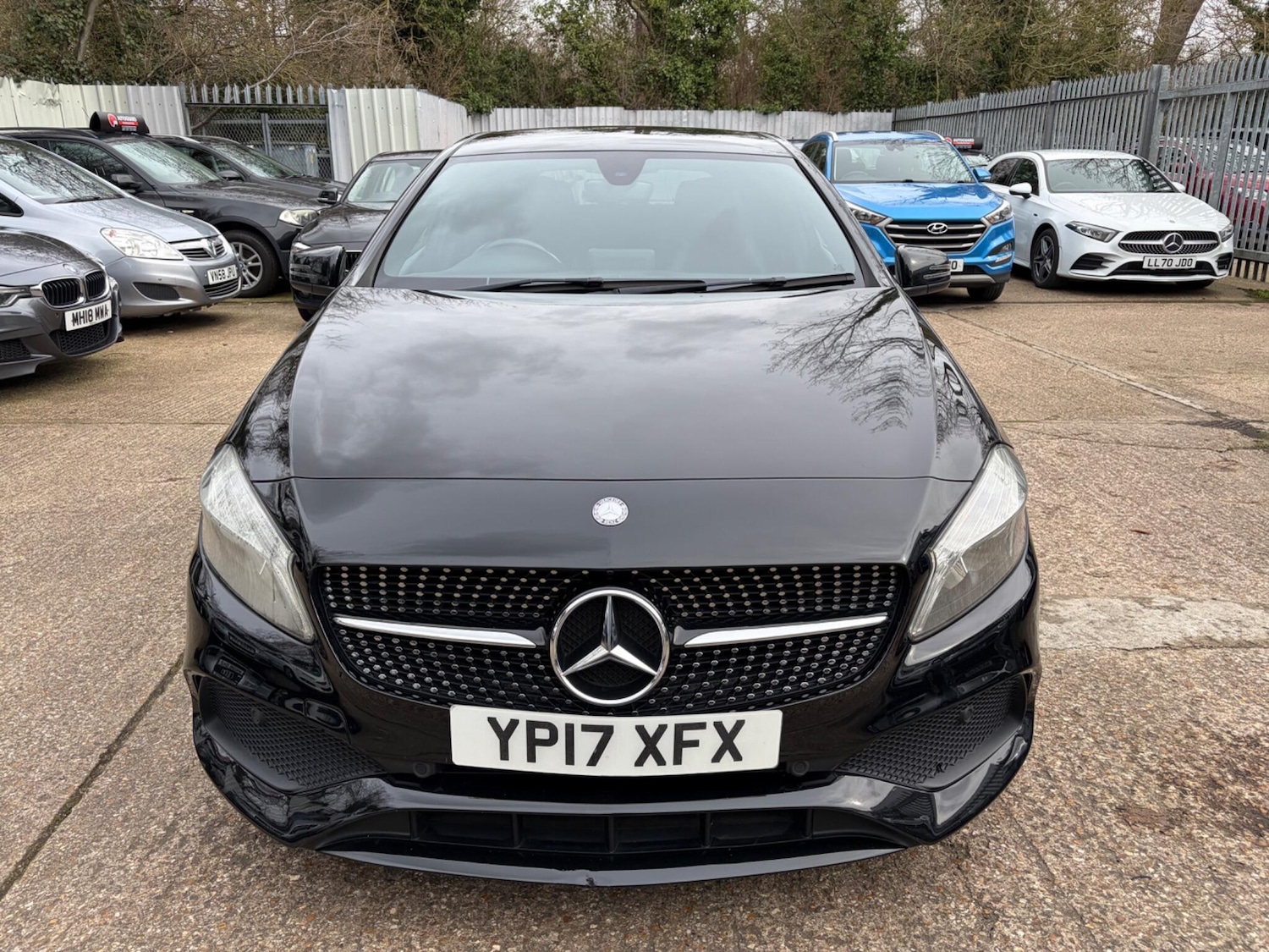 Used Mercedes-Benz A-Class 2017 for sale - 77612413: Photo 2