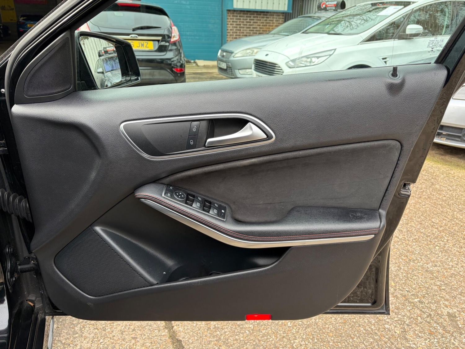 Used Mercedes-Benz A-Class 2017 for sale - 77612413: Photo 33