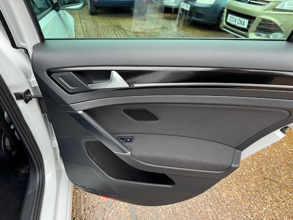 Used Volkswagen Golf 2013 for sale - 75448713: Photo 34