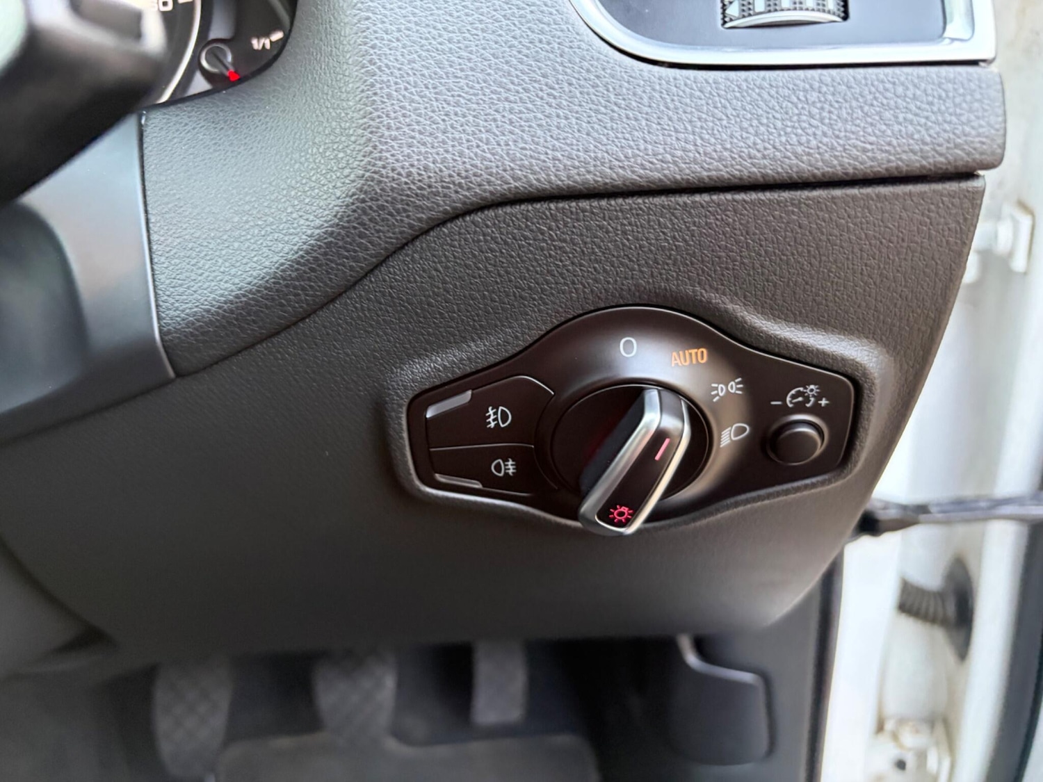 Used Audi Q5 2015 for sale - 77670670: Photo 31