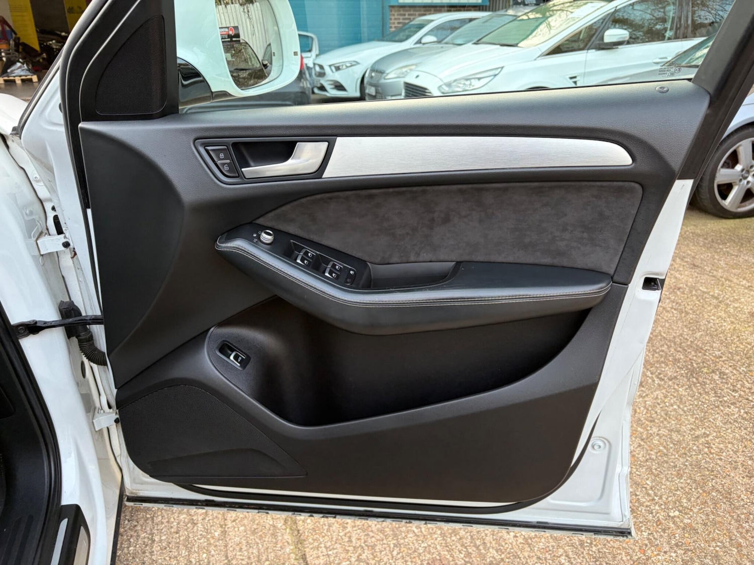 Used Audi Q5 2015 for sale - 77670670: Photo 36