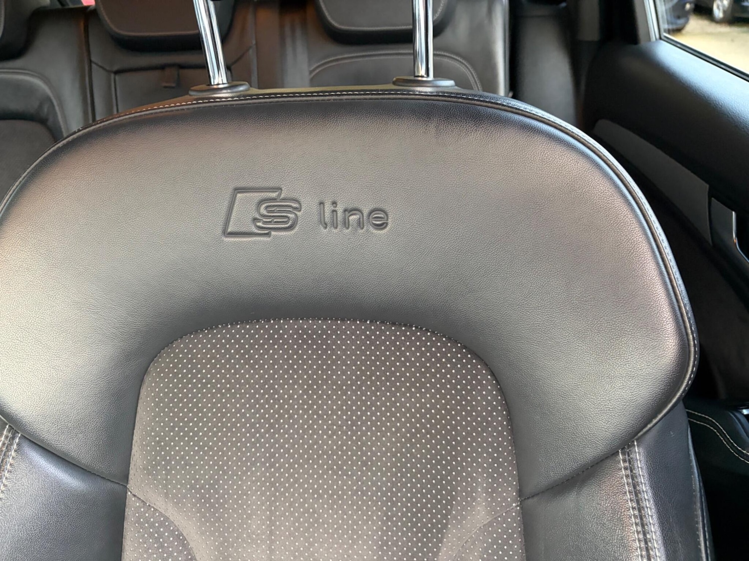 Used Audi Q5 2015 for sale - 77670670: Photo 47